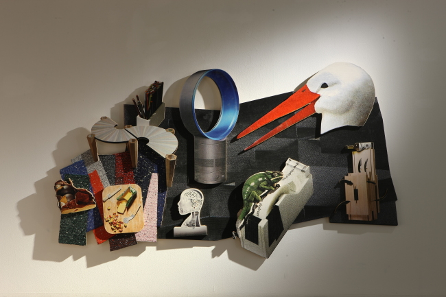 릴리프(Relief) 5, 나무에 사진 프린트, 215.5×125×6㎝, 2016
[사진제공=아라리오갤러리]