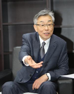 이상한 한성대 총장이 사회수요에 맞는 인재양성을 핵심으로 하는 학사구조개편에 대해 설명하고 있다.