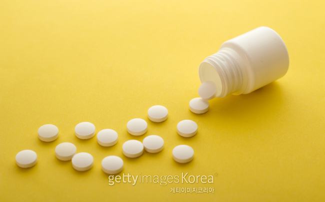 제품체험단에 별도의 체중관리를 해주고도 제품만으로 체중감량에 성공한 것처럼 광고한 것은 과징금 처분대상이라는 법원판결이 나왔다. 사진은 관련 이미지. [사진출처=게티이미지뱅크]