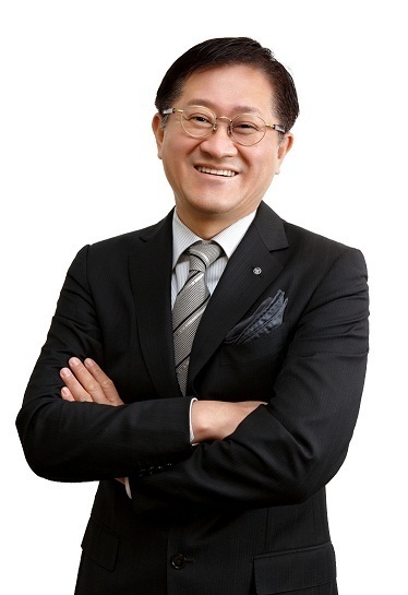 AmorePacific chairman Suh Kyung-bae