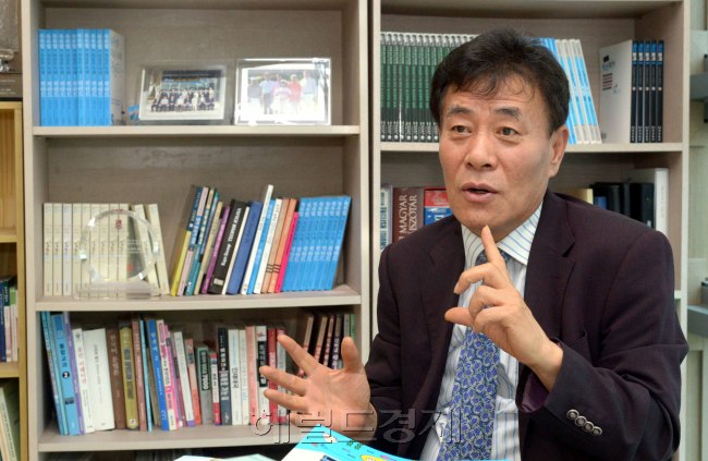 정도상 모공열 대표.<br />정희조 기자/checho@heraldcorp.com  160713
정도상 모공열 대표.
정희조 기자/checho@heraldcorp.com  160713