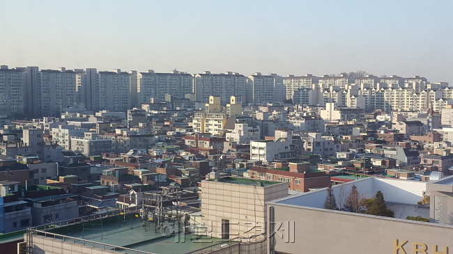 은퇴세대의 수입원으로서 인기가 좋은 다가구ㆍ연립주택이 연 2000만원 이하 임대소득 과세가 유예되면서 매매가 활기를 띨 것으로 보인다. ［사진 =헤럴드DB］