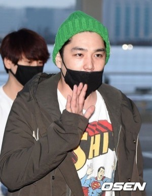 [사진= 음주 운전 사고를 내고 현장에서 도망친 혐의를 받고 있는 아이돌 그룹 ‘슈퍼주니어’ 멤버 강인(31·본명 김영운)이 정식 재판에 넘겨졌다.]