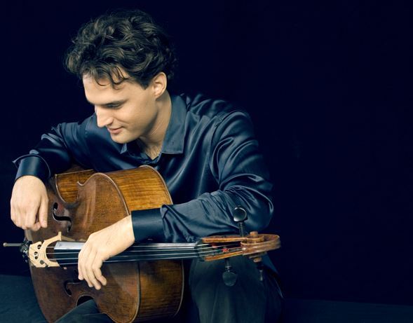 German cellist Leonard Elschenbroich (Official website/Felix Broede)