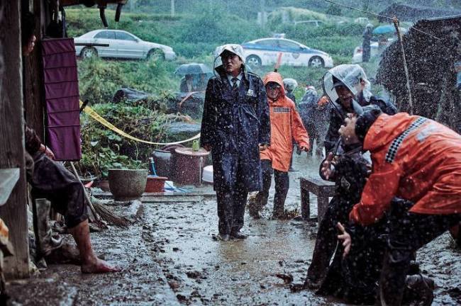 A still from "The Wailing" (20th Century Fox)