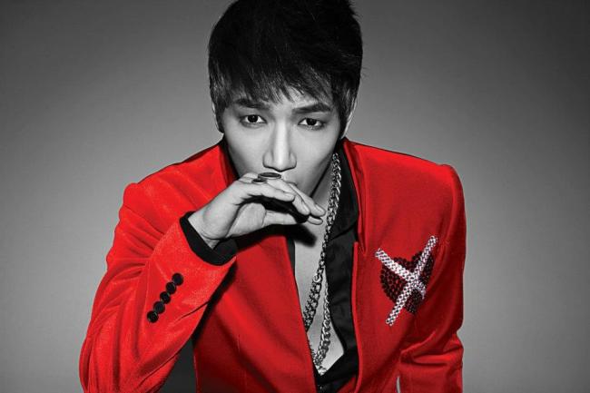 2PM　Jun.K① Jun. K marks return with new EP 'Dear My Muse,' embraces