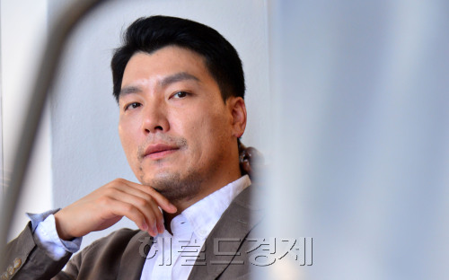 양준모<br />이상섭 기자 babtong@heraldcorp.com
양준모
이상섭 기자 babtong@heraldcorp.com
