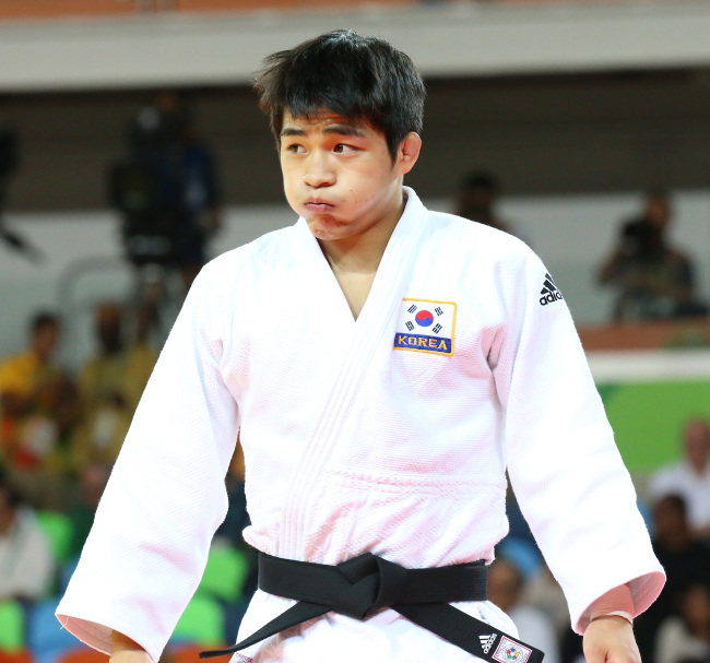 리우데자네이루 올림픽 남자 유도 -73kg에 출전한 안창림이 8일 오전(현지시간) 예선 경기에서 져 8강에 진출에 실패했다./2016.8.8/리우데자네이루=올림픽사진공동취재단 D
리우=박해묵 기자/mook@heraldcorp.com