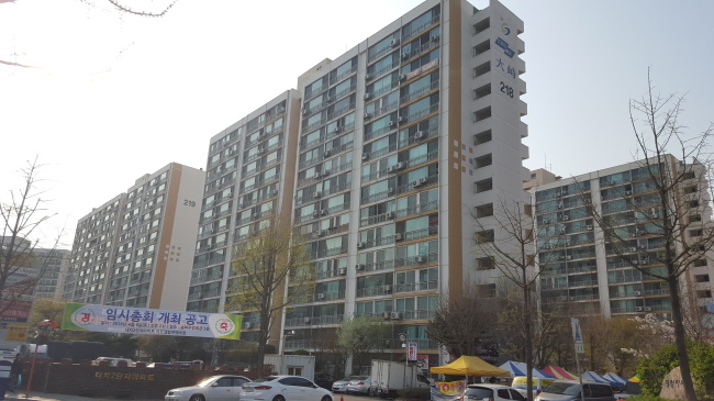 서울의 대표 수직증축 리모델링 추진단지인 강남구 개포동 대치2단지의 전경.  ［헤럴드DB］