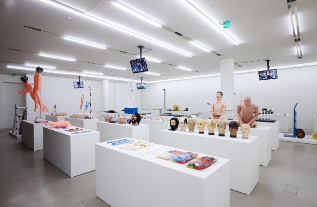 Exhibition view of artist Jeong Geum-hyun’s solo exhibition at Atelier Hermes Korea (Atelier Hermes)