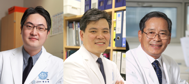 분당서울대병원 신경외과 교수팀(왼쪽부터 신경외과 현승재, 김기정, 김현집 교수)
분당서울대병원 신경외과 교수팀(왼쪽부터 신경외과 현승재, 김기정, 김현집 교수)