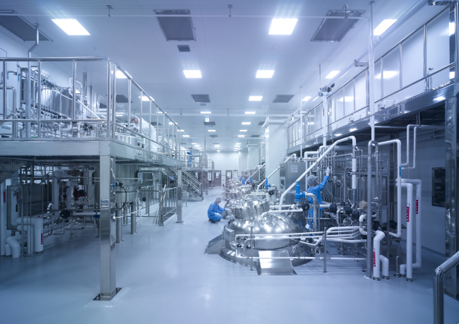 A bioreactor hall inside Samsung BioLogics' first plant in Songdo, Incheon (Samsung BioLogics)