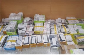 중국산 ‘짝퉁’(위조상품) 휴대폰 액세서리를 몰래 국내로 들여와 유통한 정 씨와 강 씨는 정품 시가 12억원에 해당하는 액세서리를 유통시켰고, 2억원의 수입을 올린 것으로 밝혀졌다. [사진제공=동대문경찰서]