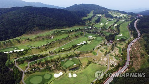 The golf course in Seongju-gun considered as the final location for the THAAD deployment (Yonhap)
