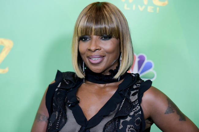 Mary J. Blige attends “The Wiz Live!” at the Directors Guild of America in Los Angeles in June. (Yonhap-AP)