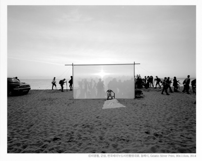 지영철, 군상, 전국세미누드사진촬영대회, 90cmX110cm 2014