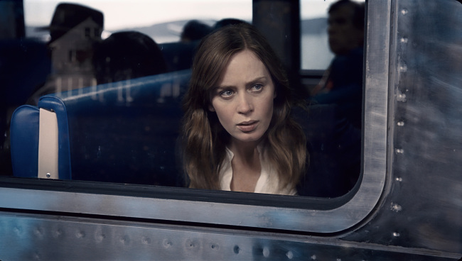 Emily Blunt plays Rachel Watson in the film “The Girl on the Train.” (DreamWorks Pictures-TNS)