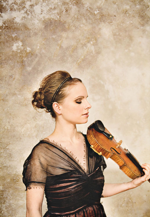 German violinist Julia Fischer (Decca/Uwe Arens)