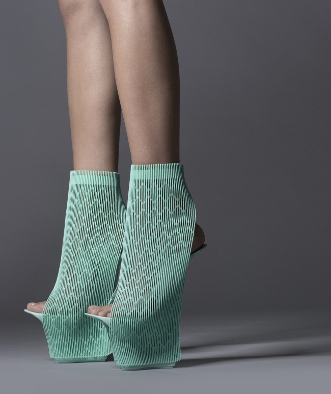 ILABO, sculptural shoes for footwear brand United Nude made on a 3-D printer by Ross Lovegrove (Herald Design Forum)