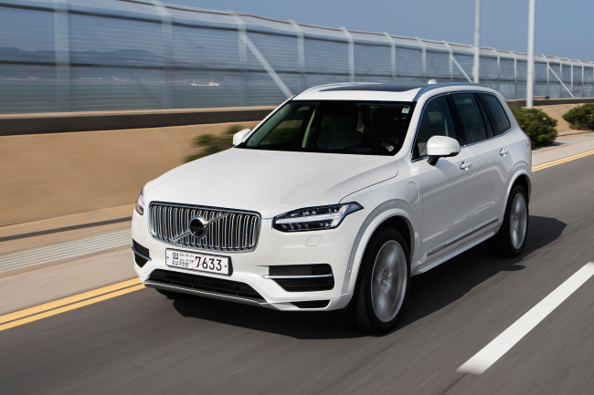볼보 XC90