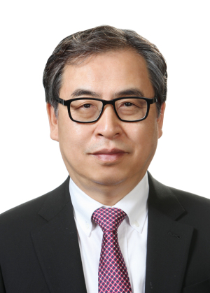 [사진=이만우 고려대 교수]