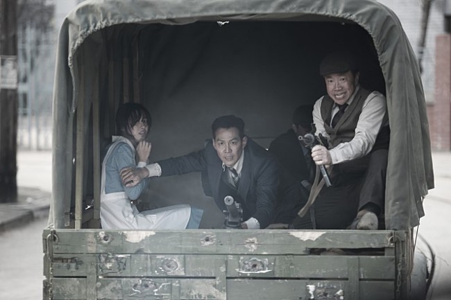 A still from director Lee Jae-han’s Korean War film “Operation Chromite” (CJ E&M)