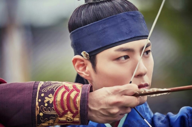 Park Bo-gum stars as Prince Lee Young in historical romance series “Love in the Moonlight,” which ended its run on KBS last week. (KBS)