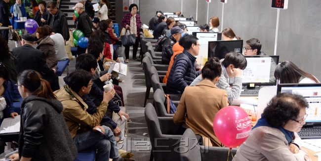 (엠바고08:30) (박스1) “실수요자 우위 시장으로 전환”...피(P)바다가 피(血)바다 됐다