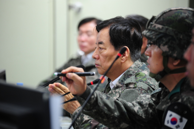 [김수한의 리썰웨펀] 한일군사정보협정, 한민구 장관의 무리수