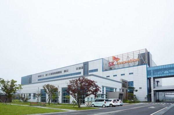 SK이노베이션이 전기차 배터리 생산설비 확충을 위해 서산 제2공장 신축에 나선다. 사진은 서산 배터리 공장 전경.
[사진제공=SK이노베이션]
