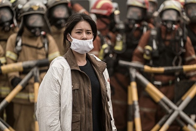 Actress Moon Jeong-hee stars in director Park Jung-woo’s upcoming thriller “Pandora.” (Next Entertainment World)