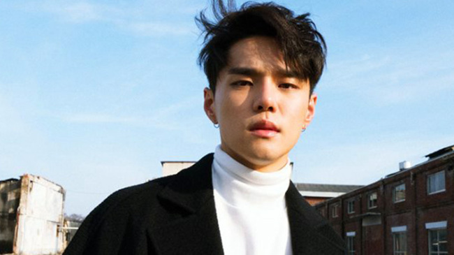 Singer-songwriter Dean (Joombas Music)