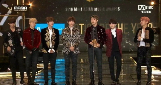 Bangtan Boys wins best artist award in MAMA 2016 - The Korea