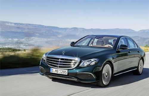 Mercedes-Benz E 220d (Mercedes-Benz Korea)