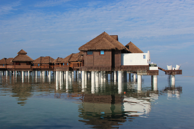New overwater villas that will debut in December at Sandals Royal Caribbean in Montego Bay, Jamaica. They are the first overwater bungalows in the Caribbean. (Detroit Free Press/TNS)