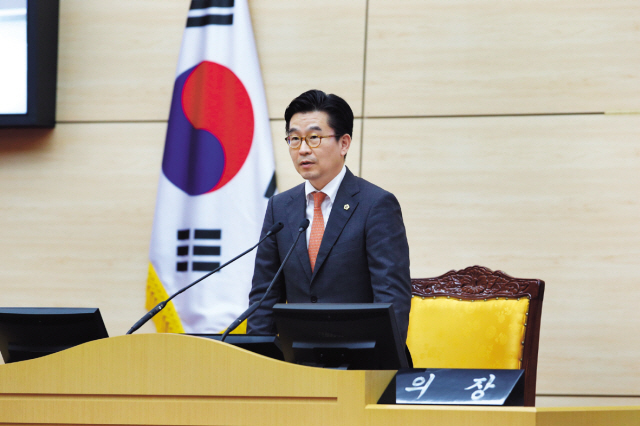 권욱 부의장