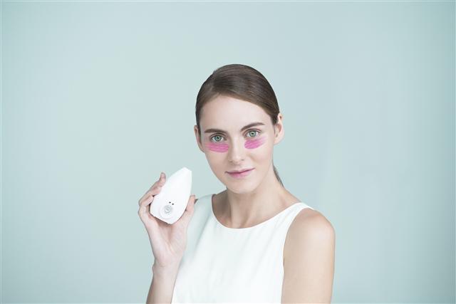 삼성전자 ‘태그플러스’(Tag+)
삼성전자 ‘루미니’(LUMINI)
삼성전자 ‘에스 스킨’(S-Skin)