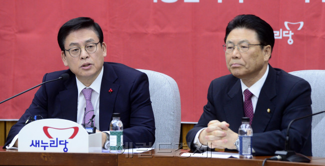 [사진설명=정우택 새누리당 원내대표가 27일 오전 서울 여의도 국회에서 열린 원내대책회의에서 모두발언을 하고 있다. 박해묵 기자/mook@heraldcorp.com]