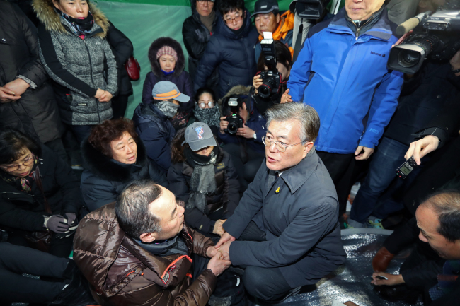 Former Democratic Party of Korea chief Moon Jae-in (Yonhap)