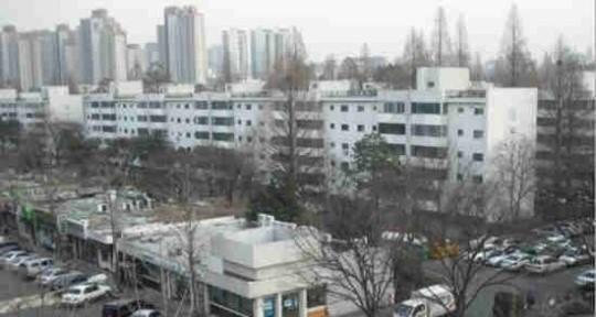 사실상 재건축이 통과된 서울 반포 주공1단지 전경.