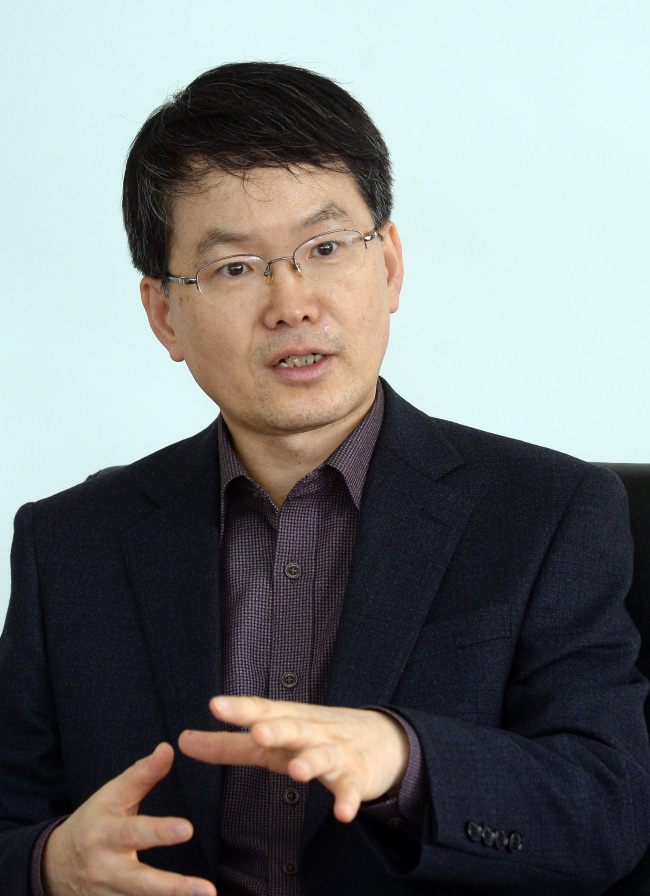 박승국 한올바이오파마 대표 인터뷰./ 안훈 기자 rosedale@heraldcorp.com 2017.02.16
박승국 한올바이오파마 대표 인터뷰./ 안훈 기자 rosedale@heraldcorp.com 2017.02.16