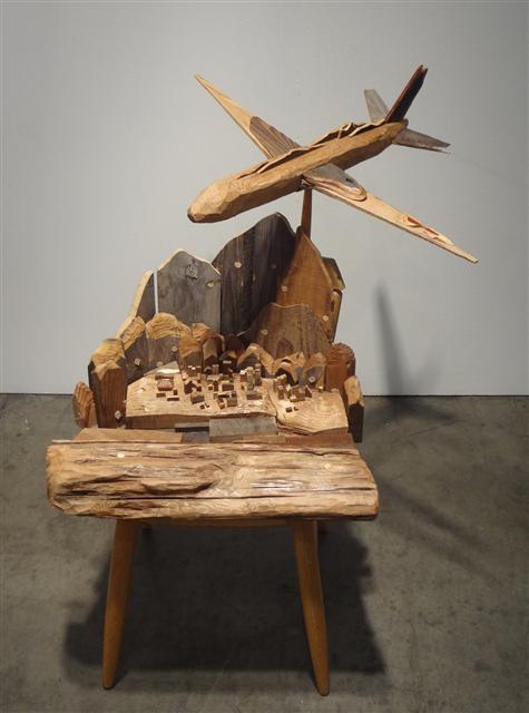 이토 토시미츠, Flight over A City, 2014, Wood, 95×65×38 cm
[사진제공=금산갤러리]