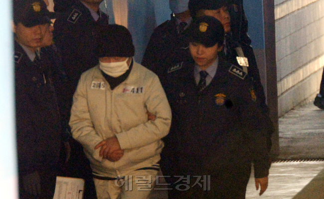 정유라 이화여대 특혜입학 기소 <br />김 경숙 교수. <br />정희조 기자/chehco@heraldcorp.com  170228
정유라 이화여대 특혜입학 기소
김 경숙 교수.
정희조 기자/chehco@heraldcorp.com  170228