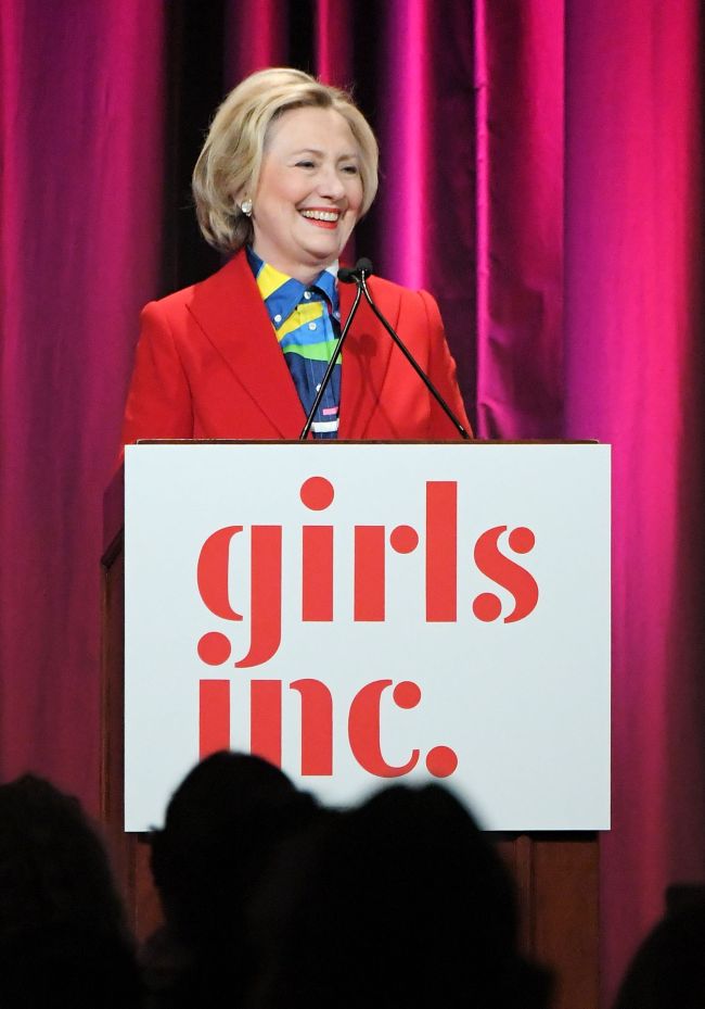<YONHAP PHOTO-0788> NEW YORK, NY - MARCH 07: Hillary Clinton speaks onstage during the 2017 Girls Inc. New York luncheon celebrating women of achievement at New York Marriott Marquis Hotel on March 7, 2017 in New York City. Mike Coppola/Getty Images/AFP == FOR NEWSPAPERS, INTERNET, TELCOS & TELEVISION USE ONLY ==/2017-03-08 05:17:59/ <저작권자 ⓒ 1980-2017 ㈜연합뉴스. 무단 전재 재배포 금지.>
<YONHAP PHOTO-0788> NEW YORK, NY - MARCH 07: Hillary Clinton speaks onstage during the 2017 Girls Inc. New York luncheon celebrating women of achievement at New York Marriott Marquis Hotel on March 7, 2017 in New York City. Mike Coppola/Getty Images/AFP == FOR NEWSPAPERS, INTERNET, TELCOS & TELEVISION USE ONLY ==/2017-03-08 05:17:59/ <저작권자 ⓒ 1980-2017 ㈜연합뉴스. 무단 전재 재배포 금지.>