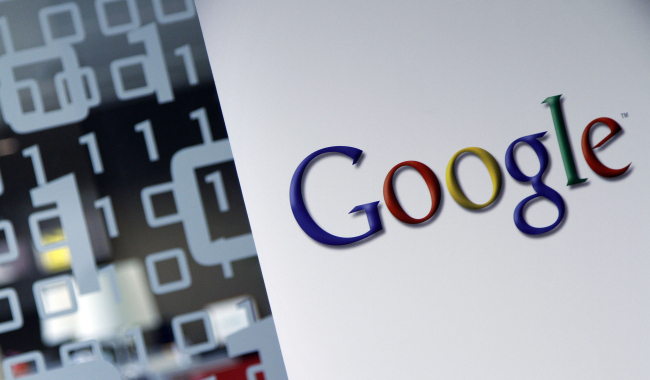 <YONHAP PHOTO-0806> FILE - This March 23, 2010, file photo, shows the Google logo at the Google headquarters in Brussels. Google is now letting its human "quality raters" flag content that is "upsetting" or "offensive" in search results. The quality raters can flag such content, and while this does not directly affect the search results themselves, it serves to teach the company’s algorithms to surface better results when users search for something. (AP Photo/Virginia Mayo, File)/2017-03-17 05:43:09/ <저작권자 ⓒ 1980-2017 ㈜연합뉴스. 무단 전재 재배포 금지.>
<YONHAP PHOTO-0806> FILE - This March 23, 2010, file photo, shows the Google logo at the Google headquarters in Brussels. Google is now letting its human "quality raters" flag content that is "upsetting" or "offensive" in search results. The quality raters can flag such content, and while this does not directly affect the search results themselves, it serves to teach the company’s algorithms to surface better results when users search for something. (AP Photo/Virginia Mayo, File)/2017-03-17 05:43:09/ <저작권자 ⓒ 1980-2017 ㈜연합뉴스. 무단 전재 재배포 금지.>