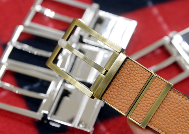 The Welt smart belt on display (Park Hyun-koo/The Korea Herald)