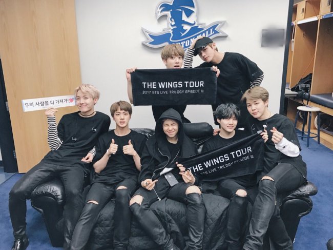 BTS poses ahead of its concert in Newark, New Jersey, on Thursday. (BTS Twitter account)