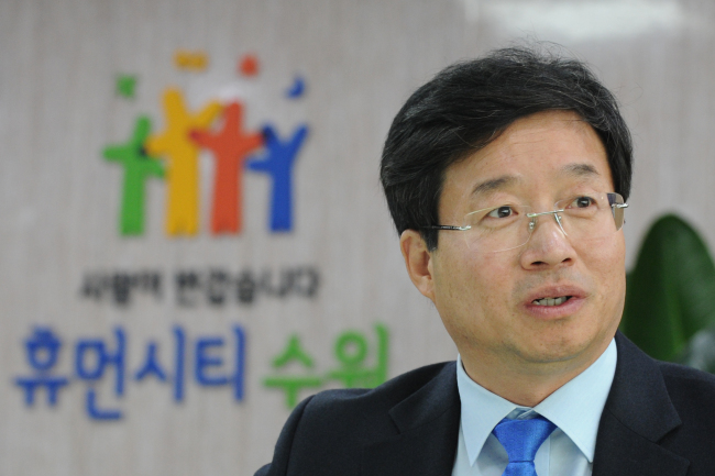 염태영 수원시장
염태영 수원시장
