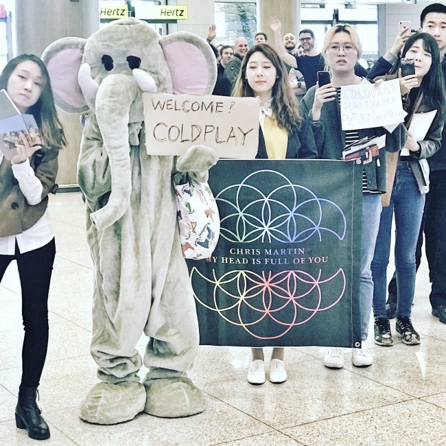 (Coldplay Facebook)