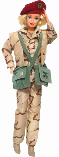 군인 바비 Army Medic (1993)ⓒ2017 Mattel [사진제공=롯데갤러리]